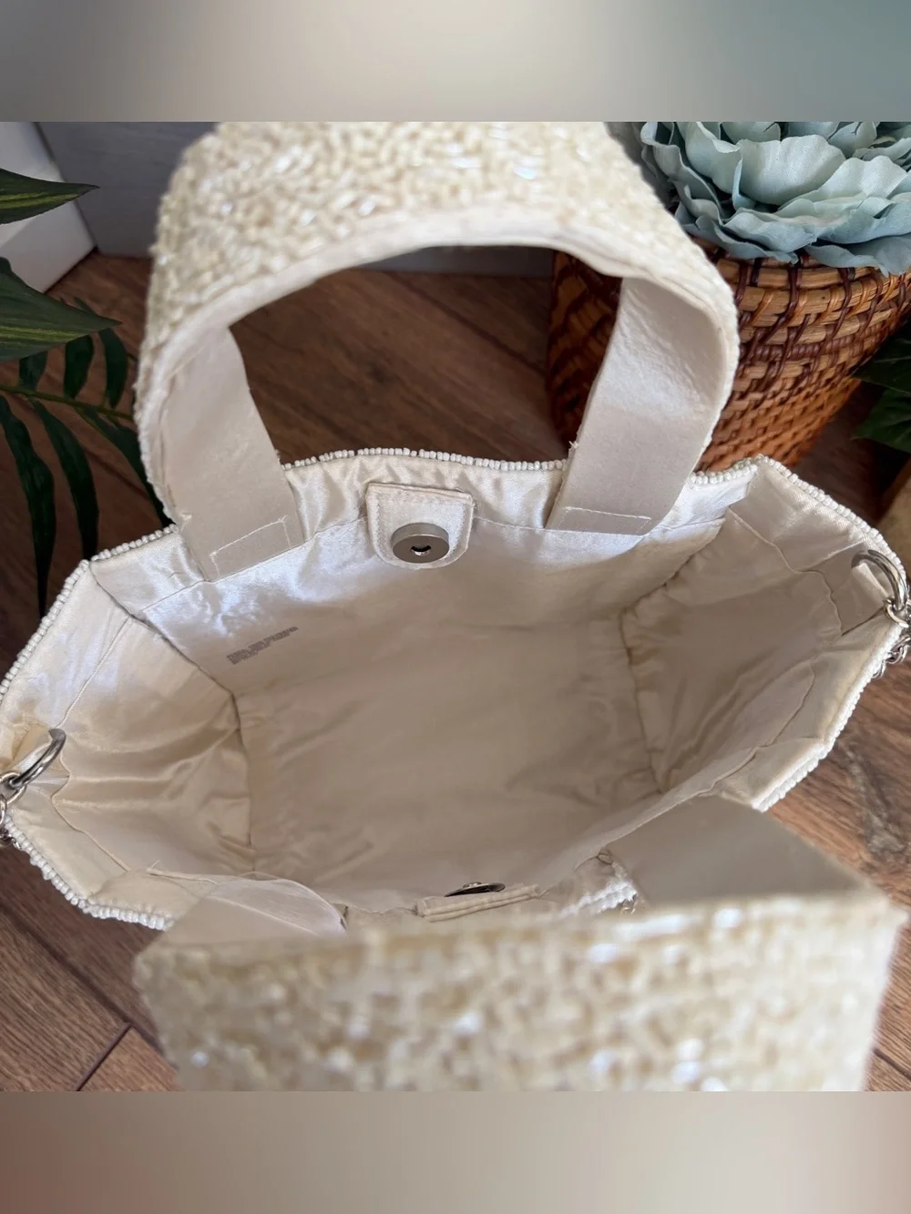 India Hand-Beaded Crossbody Beach Seaside Tote Bag – NWT - Mother’s Day Gift - Picture 7 of 9